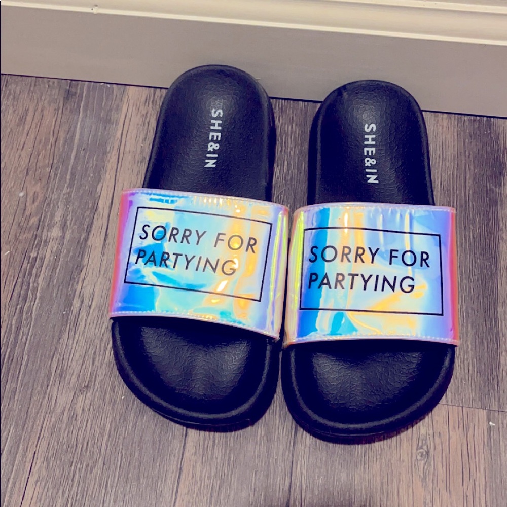 Holographic Slides